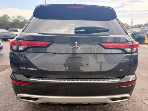 Used 2024 Mitsubishi Outlander FWD image 7