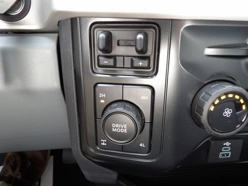 New 2026 Ford F250 XL w/ STX Appearance Package AWD/4WD image 22