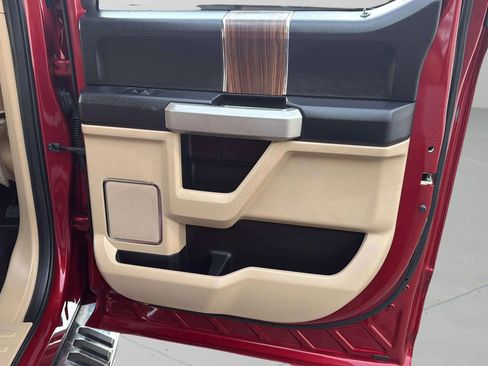 Used 2017 Ford F150 Lariat w/ Equipment Group 502A Luxury image 31