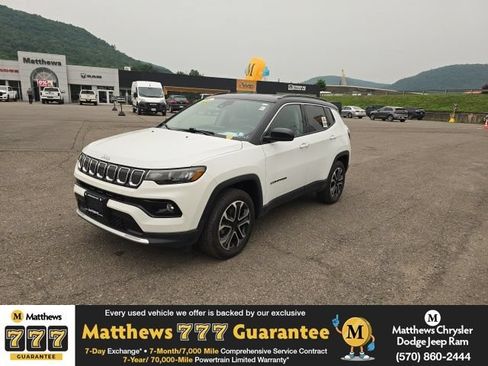 Used 2022 Jeep Compass Limited AWD/4WD image 1