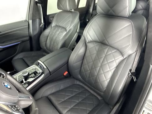 Used 2026 BMW X7 xDrive40i w/ M Sport Package AWD/4WD image 20