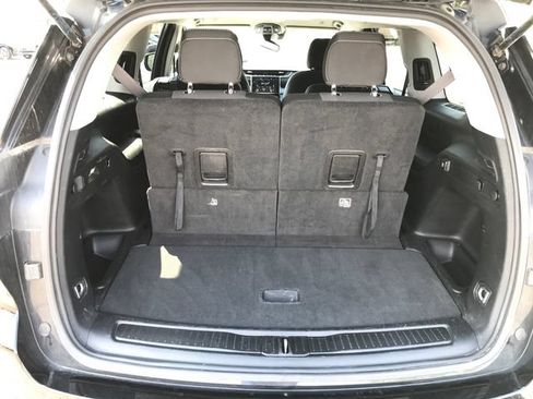 Used 2023 Jeep Grand Cherokee L Laredo RWD image 21