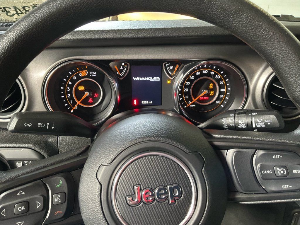 Certified 2022 Jeep Wrangler Sport AWD/4WD image 24