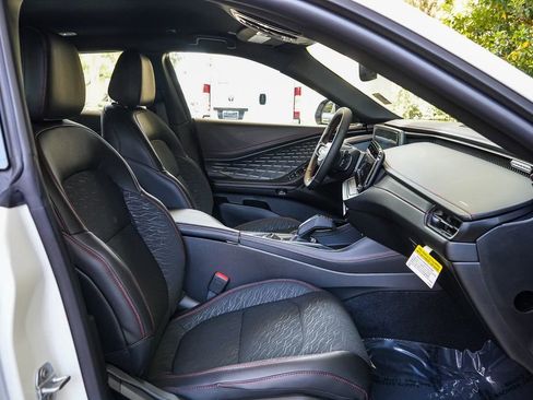 New 2026 Dodge Charger R/T AWD/4WD image 16