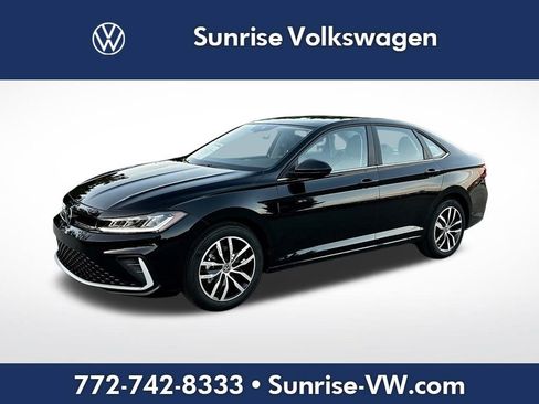 New 2026 Volkswagen Jetta SE image 1