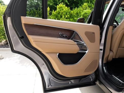 New 2026 Land Rover Range Rover Long Wheelbase SE AWD/4WD image 55