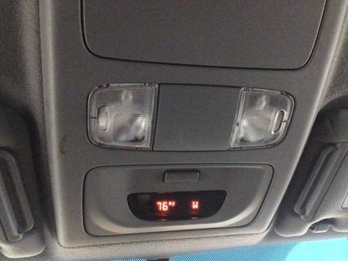 Used 2011 Toyota Tacoma 4x4 Access Cab V6 w/ TRD Sport Pkg image 25