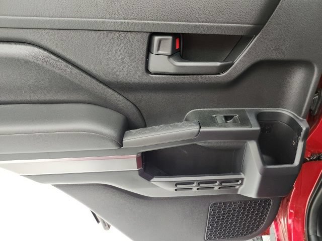 Certified 2026 Toyota 4Runner SR5 AWD/4WD image 9