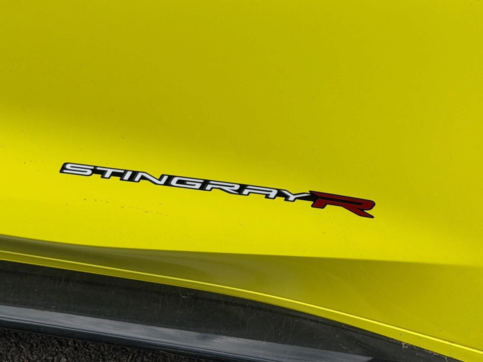Used 2022 Chevrolet Corvette Stingray Preferred Cpe w/ Z51 Performance Package RWD image 7