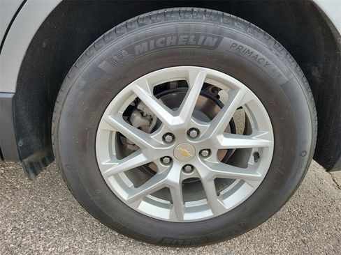 Used 2023 Chevrolet Equinox LS w/ LS Convenience Package image 11