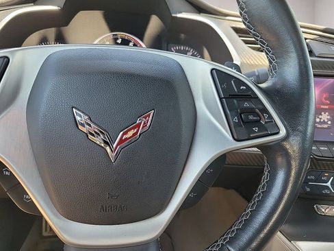 Used 2015 Chevrolet Corvette Stingray Convertible w/ 2LT Preferred Equipment Group RWD image 19