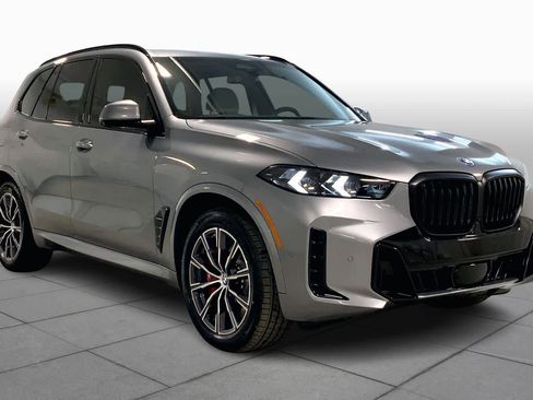 New 2026 BMW X5 xDrive50e image 2