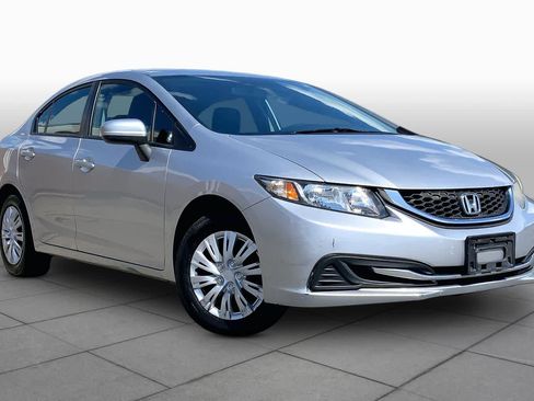 Used 2015 Honda Civic LX image 2