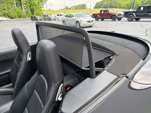 Used 2016 Porsche 911 Carrera Black Edition RWD image 53