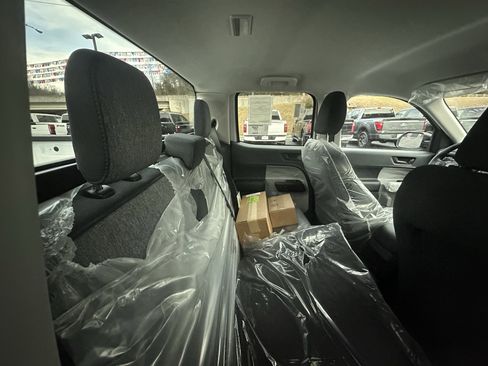 New 2026 Ford Maverick XLT w/ XLT Luxury Package image 12