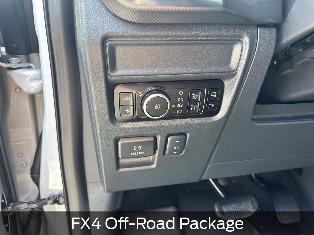 Used 2025 Ford F150 Lariat w/ Equipment Group 501A Mid AWD/4WD image 23