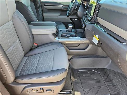 New 2026 Chevrolet Silverado 1500 ZR2 w/ Dark Appearance Package image 16