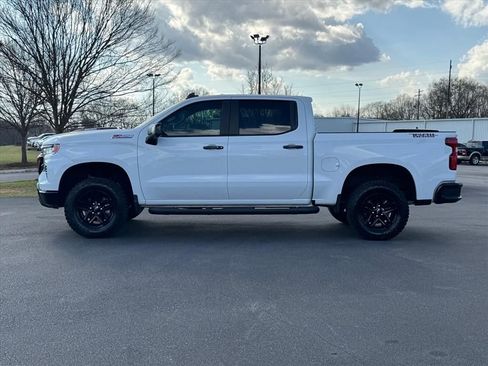 Used 2026 Chevrolet Silverado 1500 LT Trail Boss w/ LT Trail Boss Premium Package AWD/4WD image 6