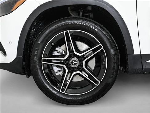 New 2026 Mercedes-Benz GLA 250 4MATIC image 26