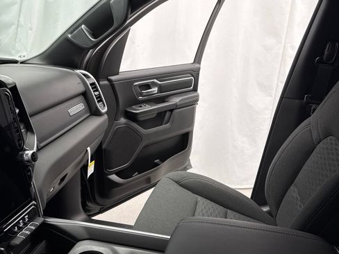 New 2026 RAM 1500 Big Horn AWD/4WD image 25