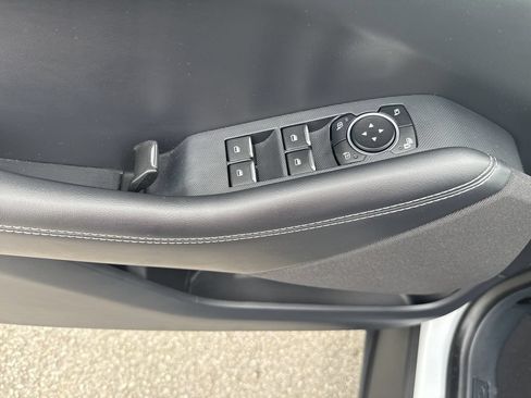 Used 2022 Ford Mustang Mach-E Select w/ Comfort/Technology Package RWD image 11