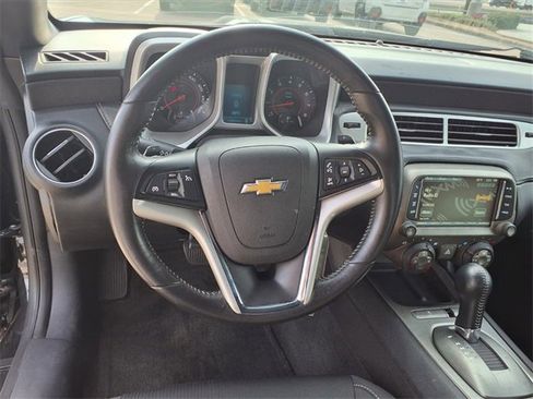 Used 2014 Chevrolet Camaro LT image 9