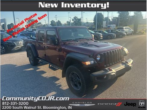 Used 2021 Jeep Gladiator Rubicon AWD/4WD image 1