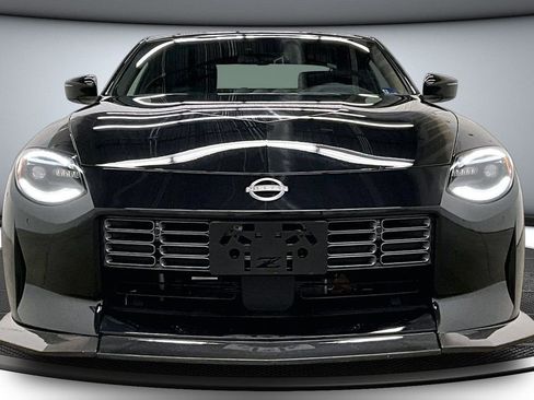 Used 2024 Nissan Z Sport w/ Floor Mat Package RWD image 2