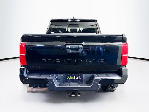 Used 2024 Toyota Tacoma TRD Sport w/ TRD Sport Upgrade Package AWD/4WD image 7
