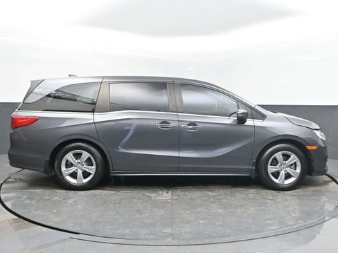 Used 2018 Honda Odyssey EX-L image 8