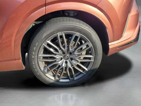 Used 2023 Lexus RX 500h F Sport w/ Accessory Package (Z1) AWD/4WD image 24