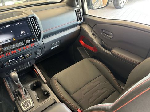 Used 2026 Nissan Frontier PRO-4X AWD/4WD image 30