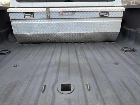 Used 2015 Ford F350 XL w/ Power Equipment Group image 19