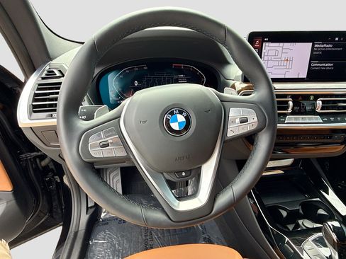 Used 2024 BMW X3 xDrive30i w/ Premium Package w/ZPA AWD/4WD image 39