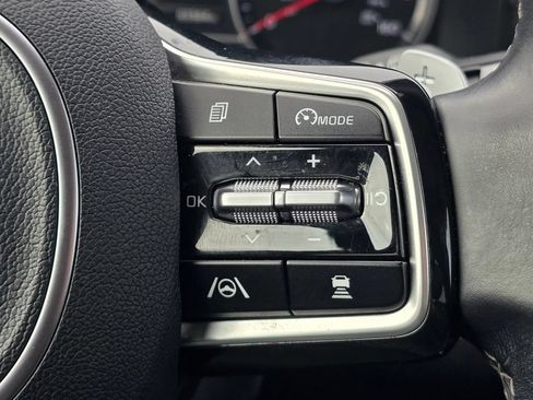 Used 2022 Kia Sorento EX FWD image 19