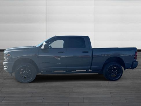 New 2026 RAM 2500 Big Horn AWD/4WD image 7