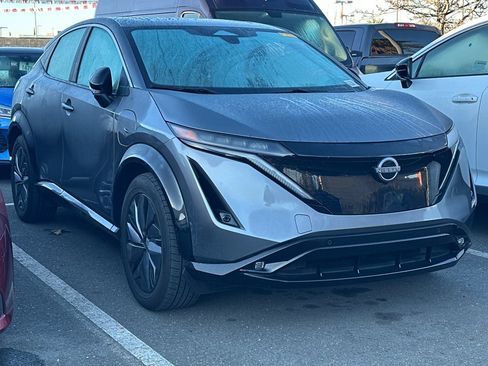Certified 2024 Nissan Ariya FWD image 2