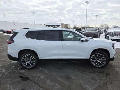 New 2026 GMC Acadia Denali Ultimate w/ LPO, Floor Liner Package image 22