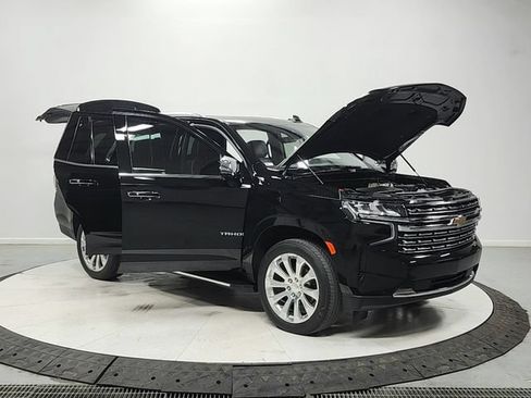 Used 2023 Chevrolet Tahoe Premier RWD image 9