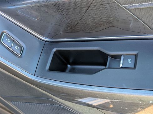 Used 2023 Ford F150 XLT w/ Equipment Group 302A High image 36