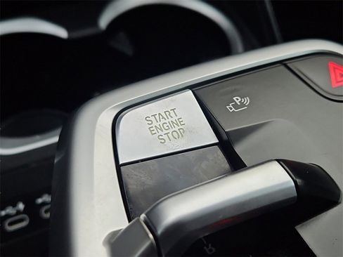 Used 2023 BMW X1 xDrive28i image 27