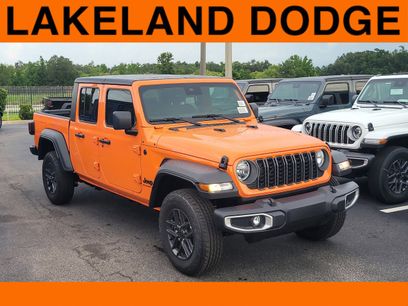 New 2025 Jeep Gladiator Sport