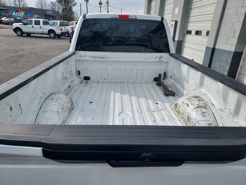 Used 2019 Ford F250 XL w/ XL Value Package image 19