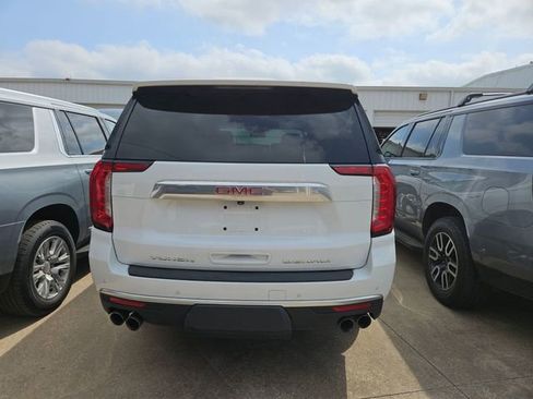 Used 2024 GMC Yukon XL Denali image 5