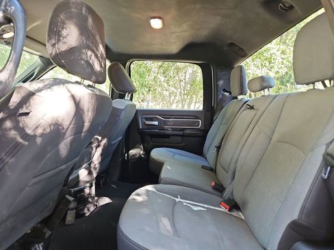 Used 2023 RAM 2500 Big Horn w/ Level 1 Equipment Group image 27