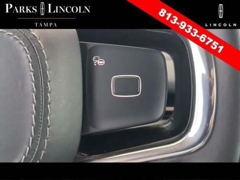 Certified 2025 Lincoln Navigator Reserve AWD/4WD image 28