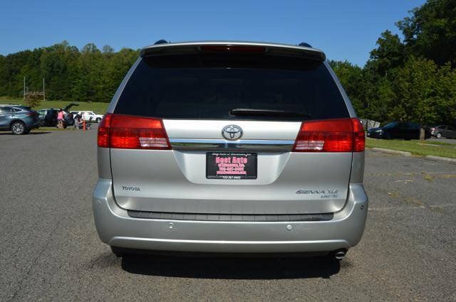 Used 2004 Toyota Sienna XLE Limited w/ Limited Pkg 5 FWD image 7