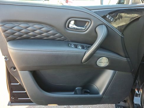 Certified 2024 INFINITI QX80 Sensory image 13