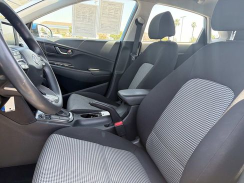 Used 2019 Hyundai Kona SE FWD image 21