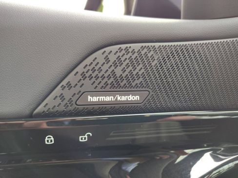 Used 2024 BMW 530i xDrive w/ M Sport Package image 27